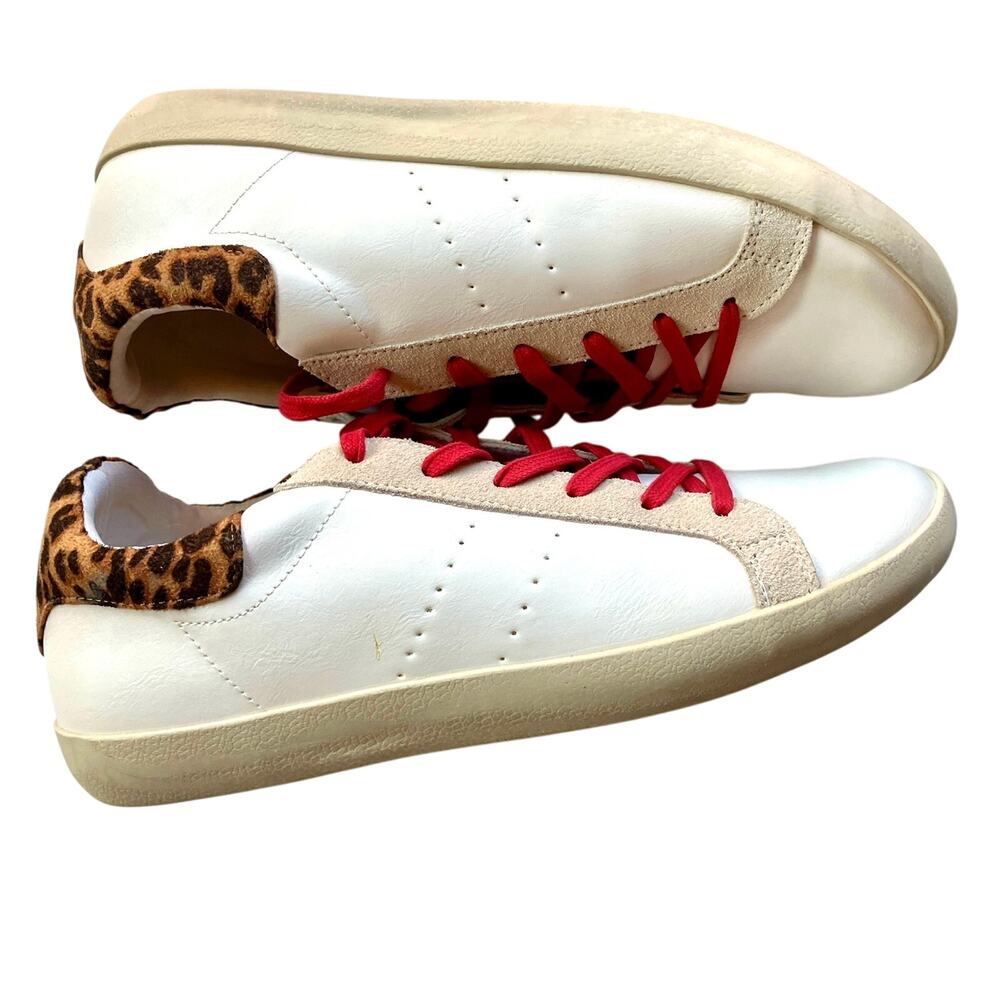 NEW Steve Madden Billboard Leopard Print Trim Low Profile Sneakers Size 10